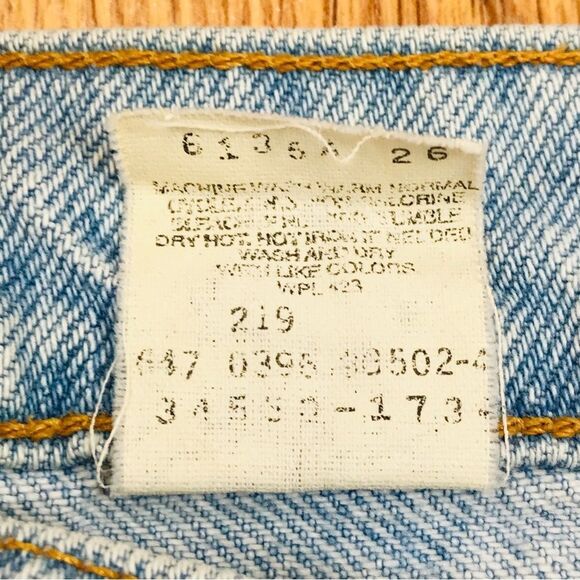 Vintage 90s LEVIS 550 Bermuda Orange Tab Jean Shorts Relaxed Fit 80s Size 31 - Picture 8 of 12